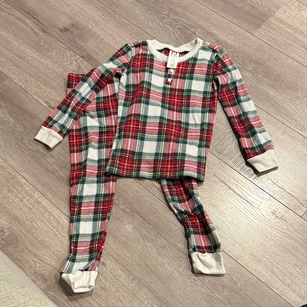 The Children's Place Plaid Pajama Set - Red, Green, White